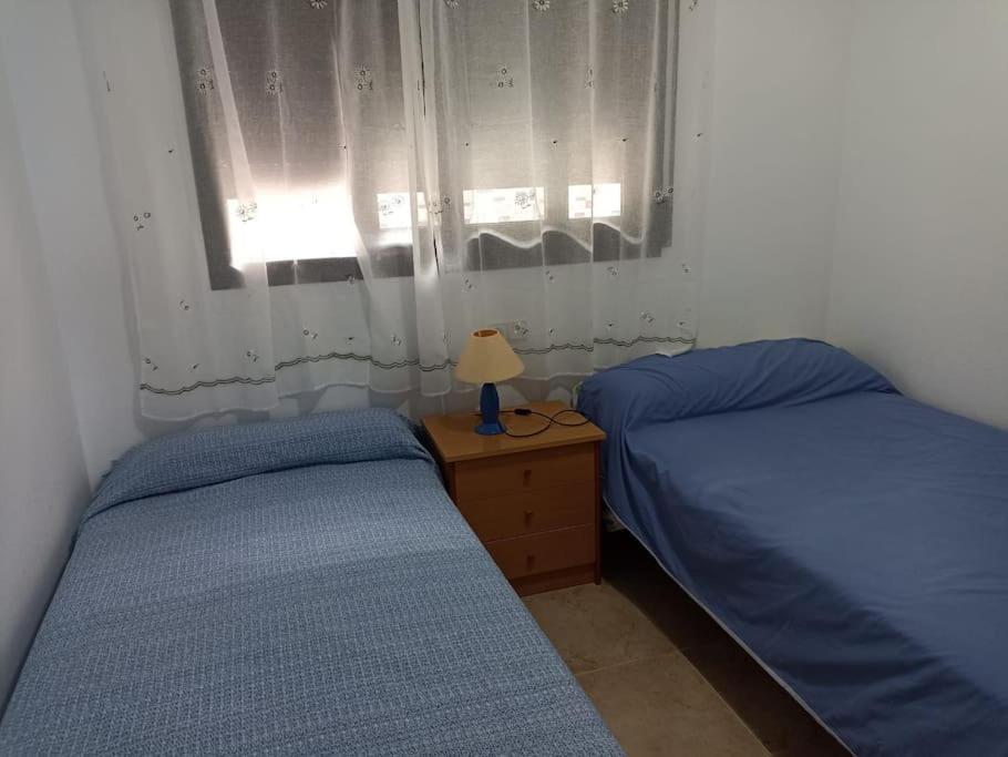 Bungalow En Primera Linea Del Mar Ареналес дел Сол Екстериор снимка
